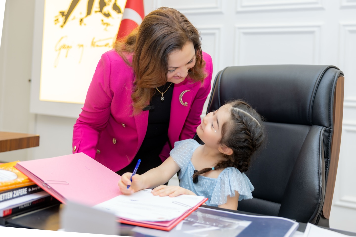 Başkan Köksal Makamını Küçük Başkana Devretti