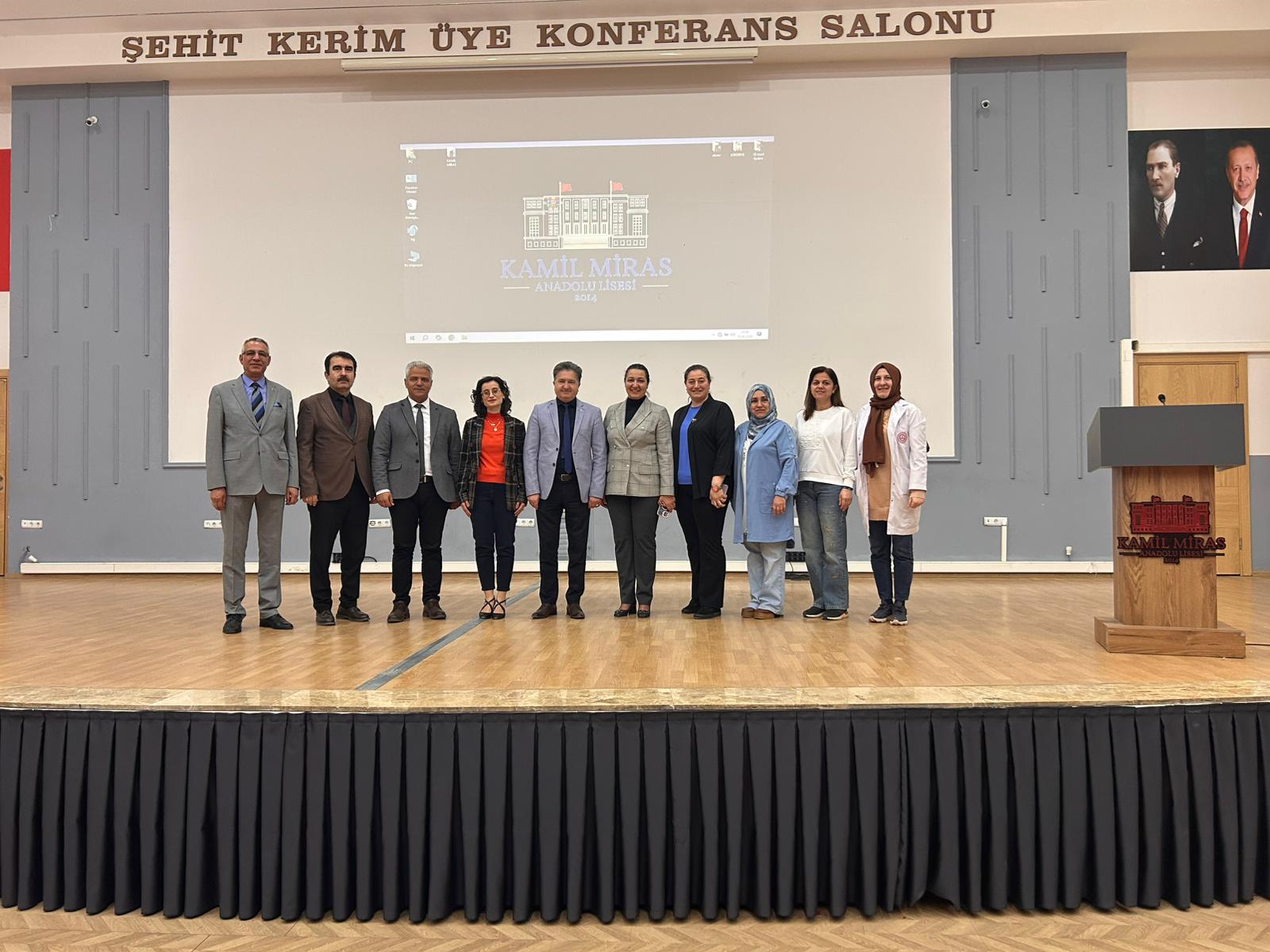 Afyonkarahisar'da Liselilere "Genç AR-GE" Çatısı Altında Akademik Başarı Eğitimi