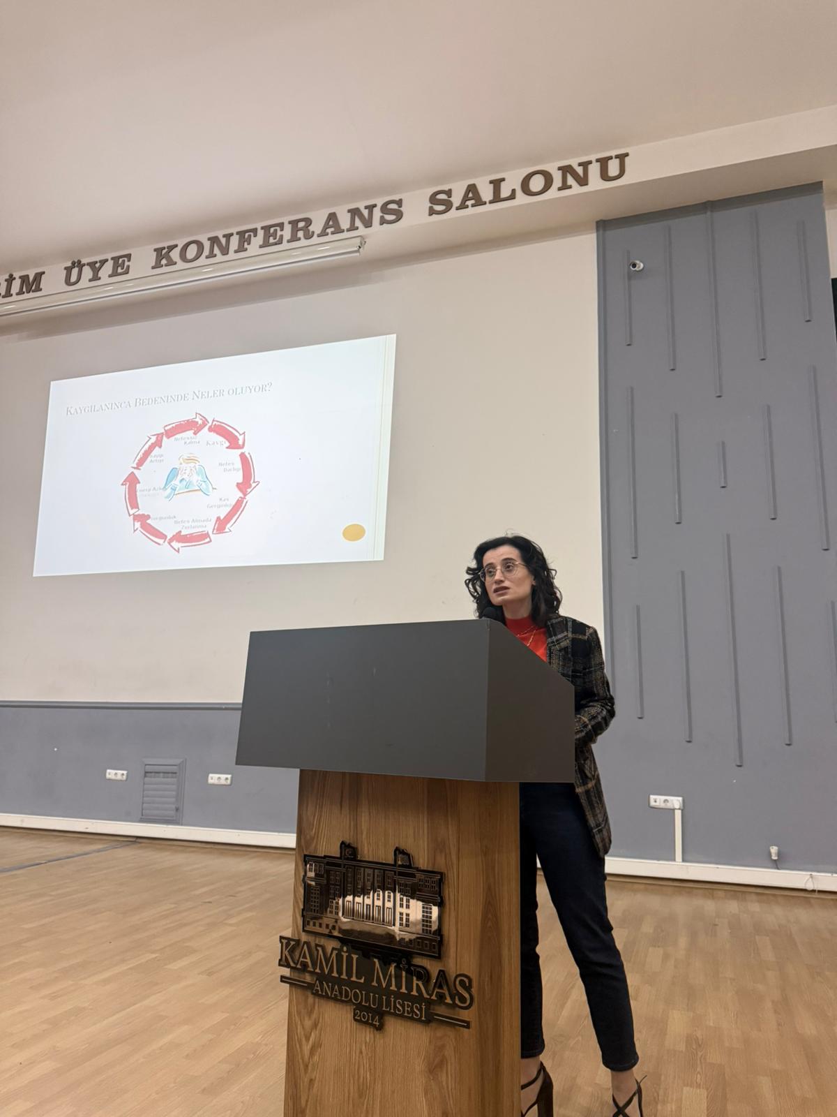 Afyonkarahisar'da Liselilere "Genç AR-GE" Çatısı Altında Akademik Başarı Eğitimi