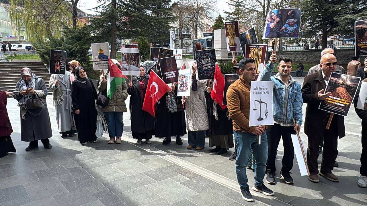 Afyonkarahisar'da İsrail'in Filistinli Esirlere Yönelik "İdam Yasası" Protesto Edildi