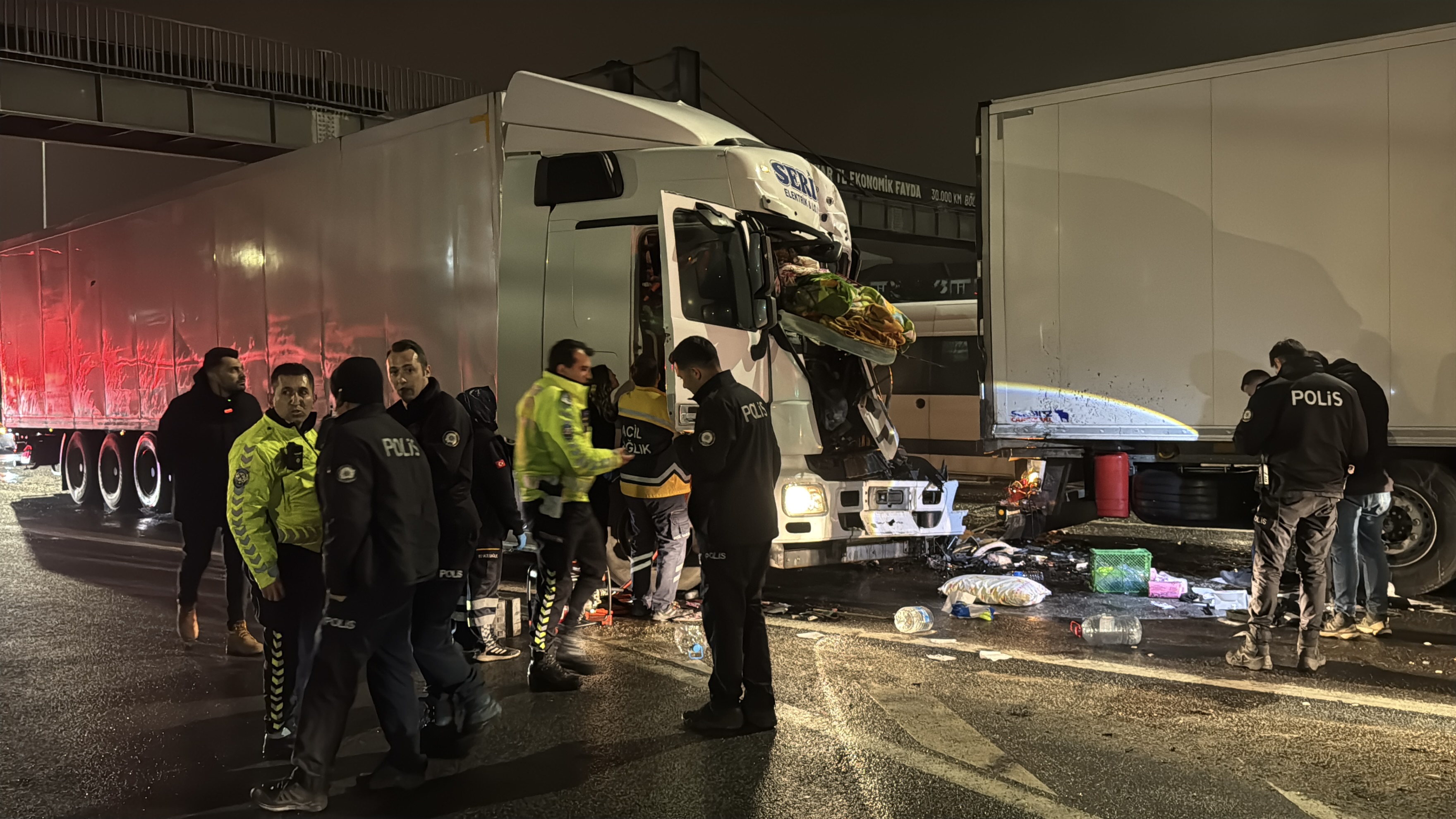 Kütahya-Afyon Yolunda Feci Kaza