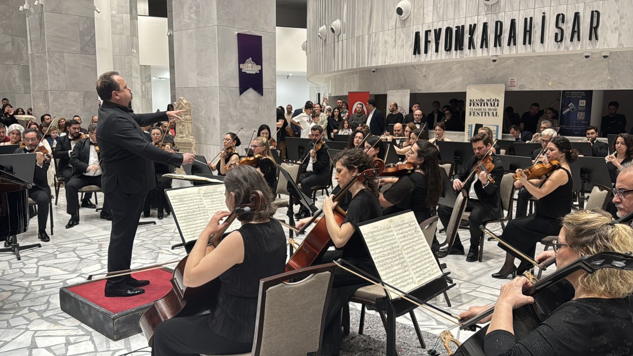 Afyonkarahisar Sanatla Profesyonelleşiyor