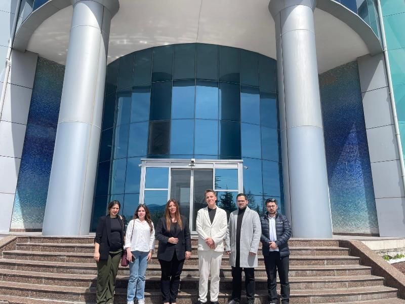 Afyon Kocatepe Üniversitesi Girişimcilik ve Kariyer Topluluğu’ndan TV3’e Ziyaret