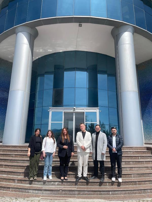Afyon Kocatepe Üniversitesi Girişimcilik ve Kariyer Topluluğu’ndan TV3’e Ziyaret