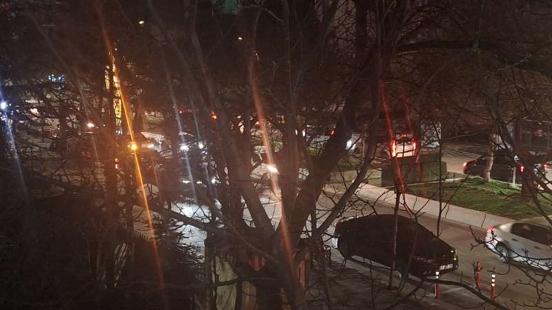 Afyon Sokaklarda: Milli Zaferle Gelen Coşku Geceyi Aydınlattı!