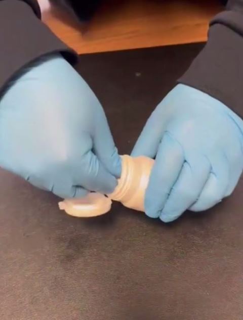 Afyon’da 4 Adrese Şafak Baskını!