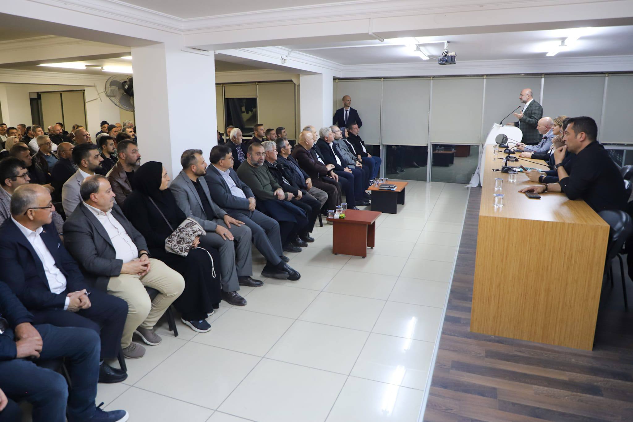 AK Parti Afyonkarahisar’da Danışma Meclisi Toplantısı Düzenlendi