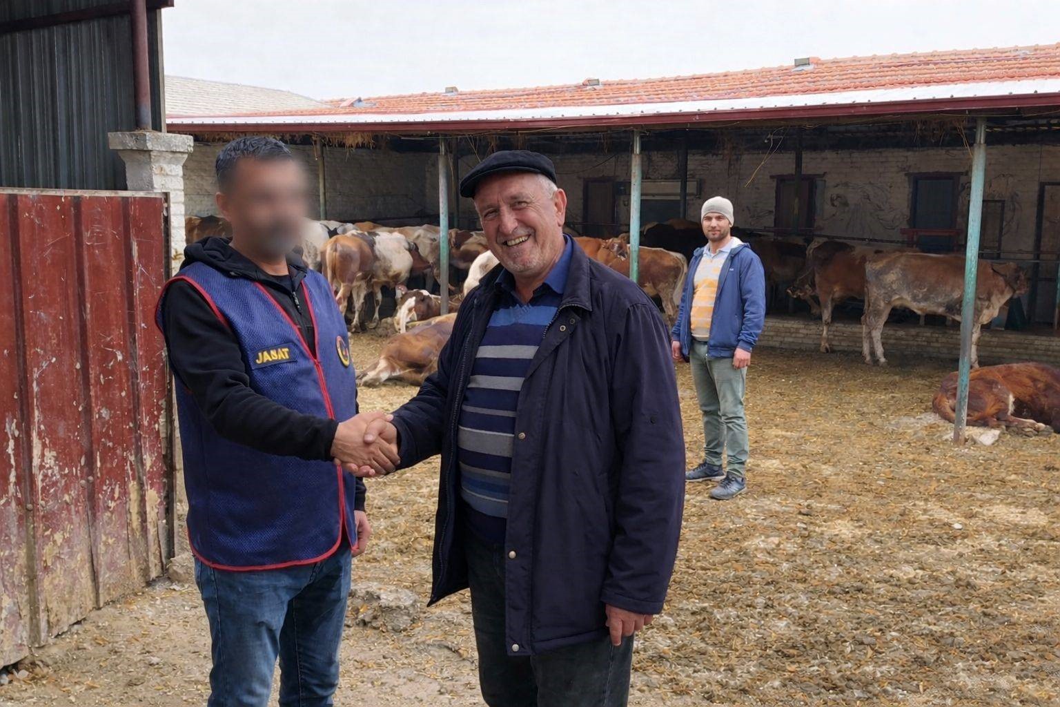 Film Gibi Hırsızlık! Çobanları Hamama, Hayvanları Afyon'a Götürdüler