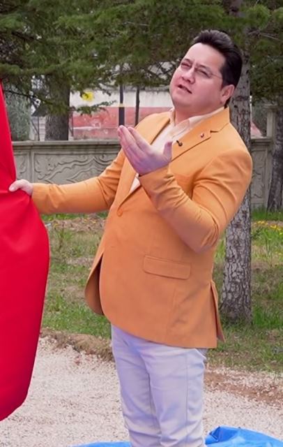 Bolvadin Semalarında Dev Türk Bayrağı Dalgalanıyor