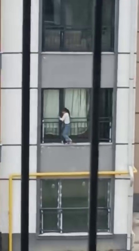 Cam’da Korku Dolu Anlar! Yürekler Ağza Geldi!