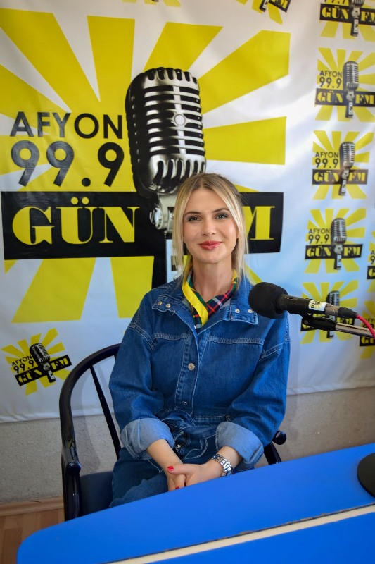 “Cildimize İyi Bakmalıyız, Özen Göstermeliyiz”