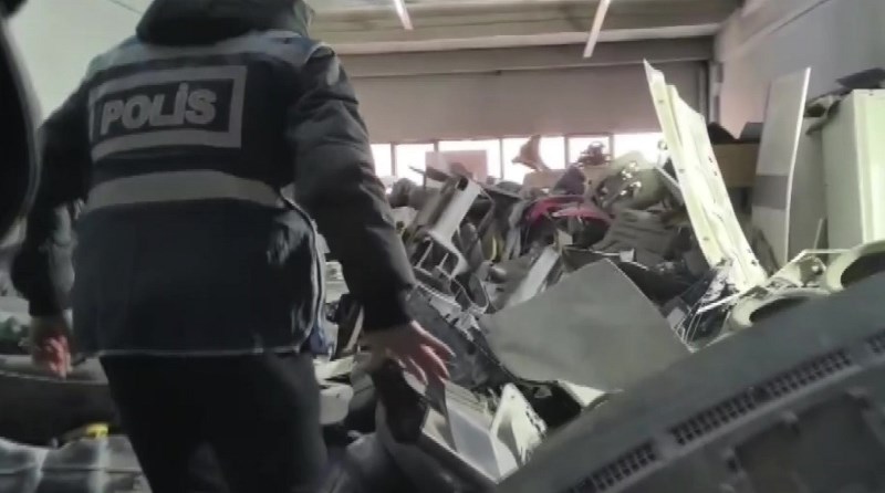 Deprem Araçlarını ‘Change’leyip Servet Kazandılar!