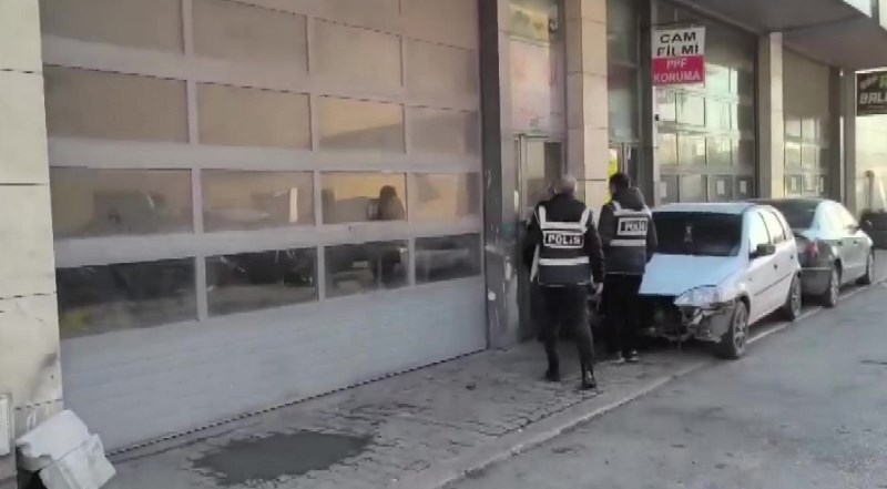 Deprem Araçlarını ‘Change’leyip Servet Kazandılar!