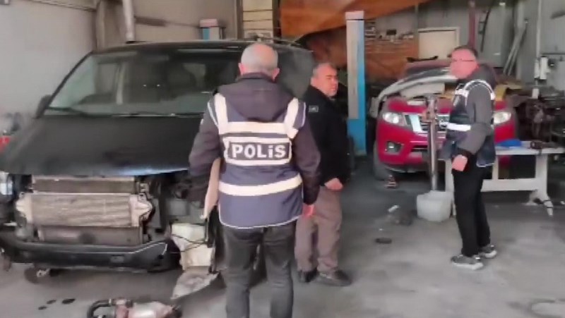 Deprem Araçlarını ‘Change’leyip Servet Kazandılar!