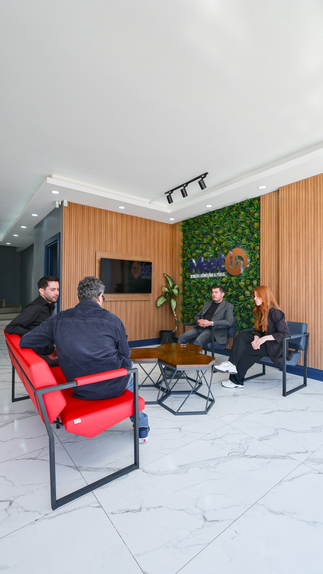 Antalya’da Afyon Rüzgârı: Akiller Grubu İlk Toplantısını Yaptı