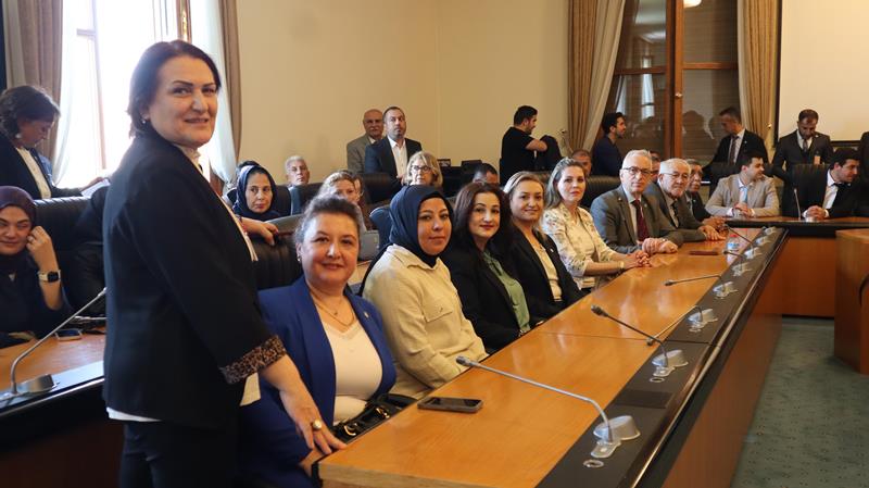 Hakan Şeref Olgun’dan Afyon Heyetine TBMM’de Yakın İlgi