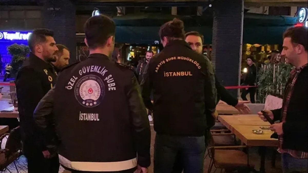 Kadıköy’de Geniş Çaplı Uyuşturucu Operasyonu: 107 Kişi Gözaltına Alındı!