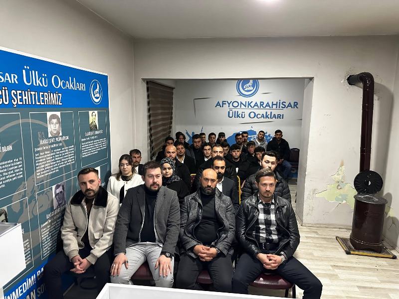 Milliyetçilik Semineri Yoğun İlgi Gördü