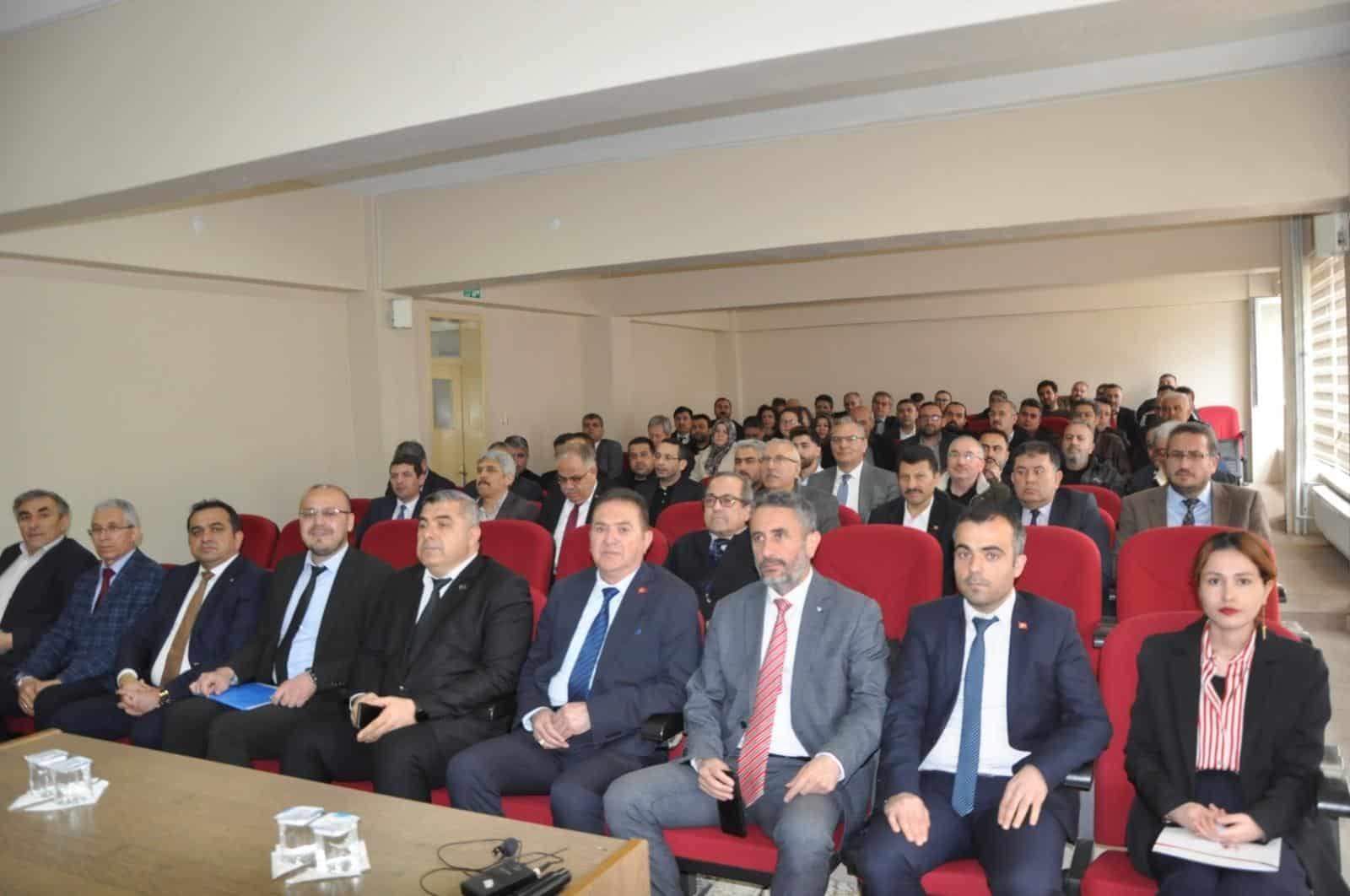 Müdür Sünnetci’den 12. Sınıf Öğrencilerine Motivasyon Ziyareti