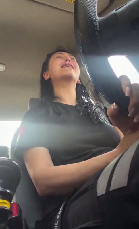 Nöbet Bitti, Yorgunluk Değil Acı Konuştu: 112 Çalışanının Gözyaşları Türkiye’yi Derinden Sarstı!