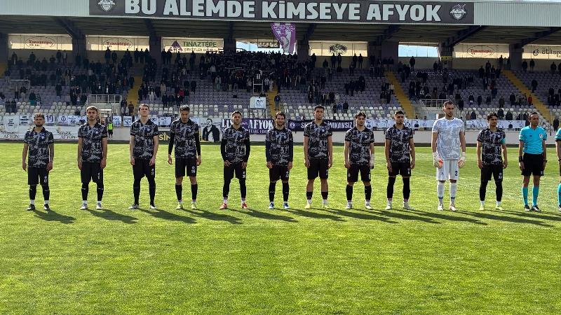 Pes Etmeyen Afyonspor’dan Hayat Öpücüğü!