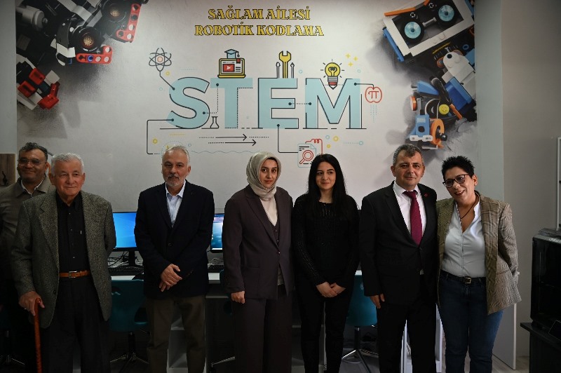 Robotik Kodlama Atölyesi Hizmete Açıldı