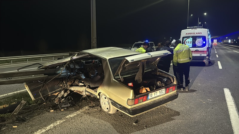 Trafik Kazasında Ağır Yaralanan Genç Hastanede Öldü