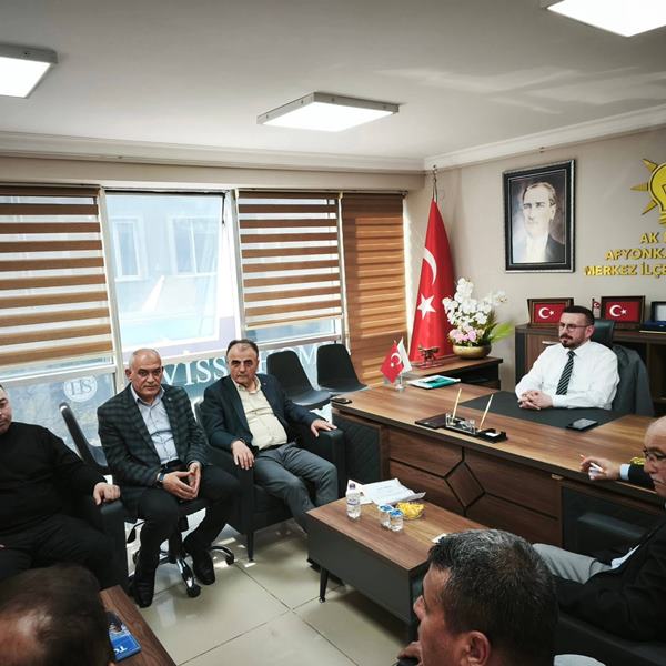 TÜRK-İŞ’ten AK Parti Merkez İlçe Yönetimine Nezaket Ziyareti
