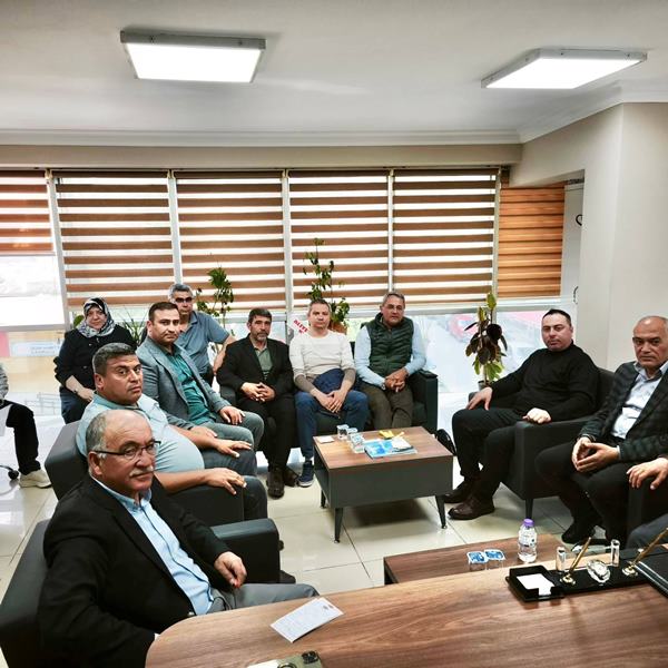 TÜRK-İŞ’ten AK Parti Merkez İlçe Yönetimine Nezaket Ziyareti