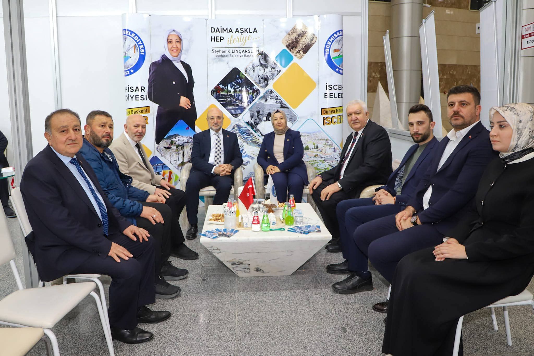 Dünya İzmir’de, Afyon Mermeri Zirvede