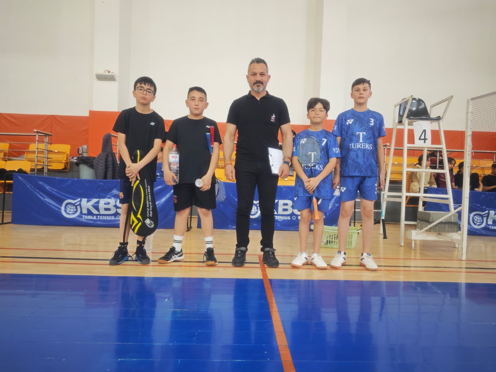 Afyonkarahisar Badminton Takımları Türkiye Şampiyonası’na Yükseldi
