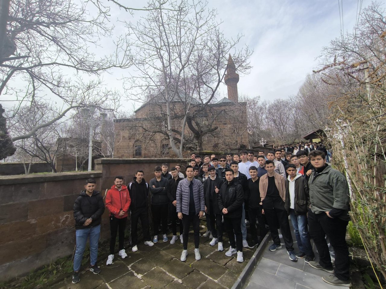 Sandıklı Gençlik Merkezi’nden Bitlis ve Ahlat’a Kültür Çıkarması