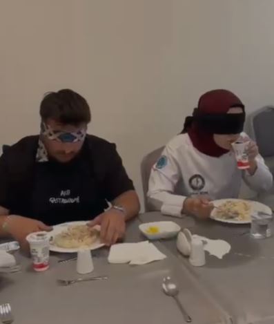 Altı Nokta Körler Derneği Işığında Karanlıkta Gastronomi Deneyimi