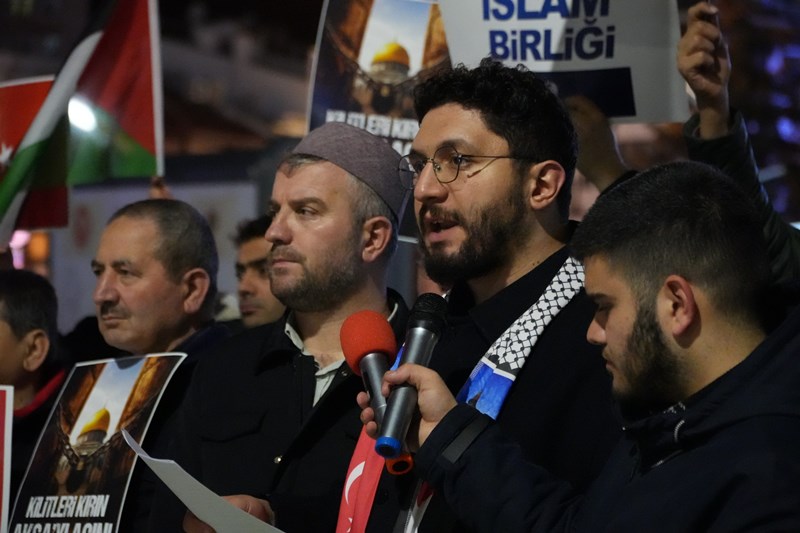 “Yaşananlar Sadece Bölgesel Bir Kriz Değil”