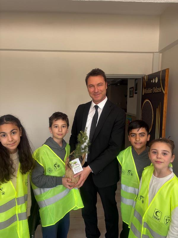 Yüksel Varlı İlkokulu’ndan Sağlıklı Yaşam Atağı