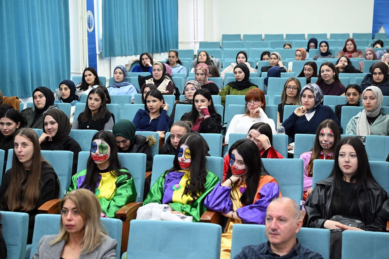Afyon Meslek Yüksekokulunda “Çocuk Gelişim Programı” Tanıtıldı