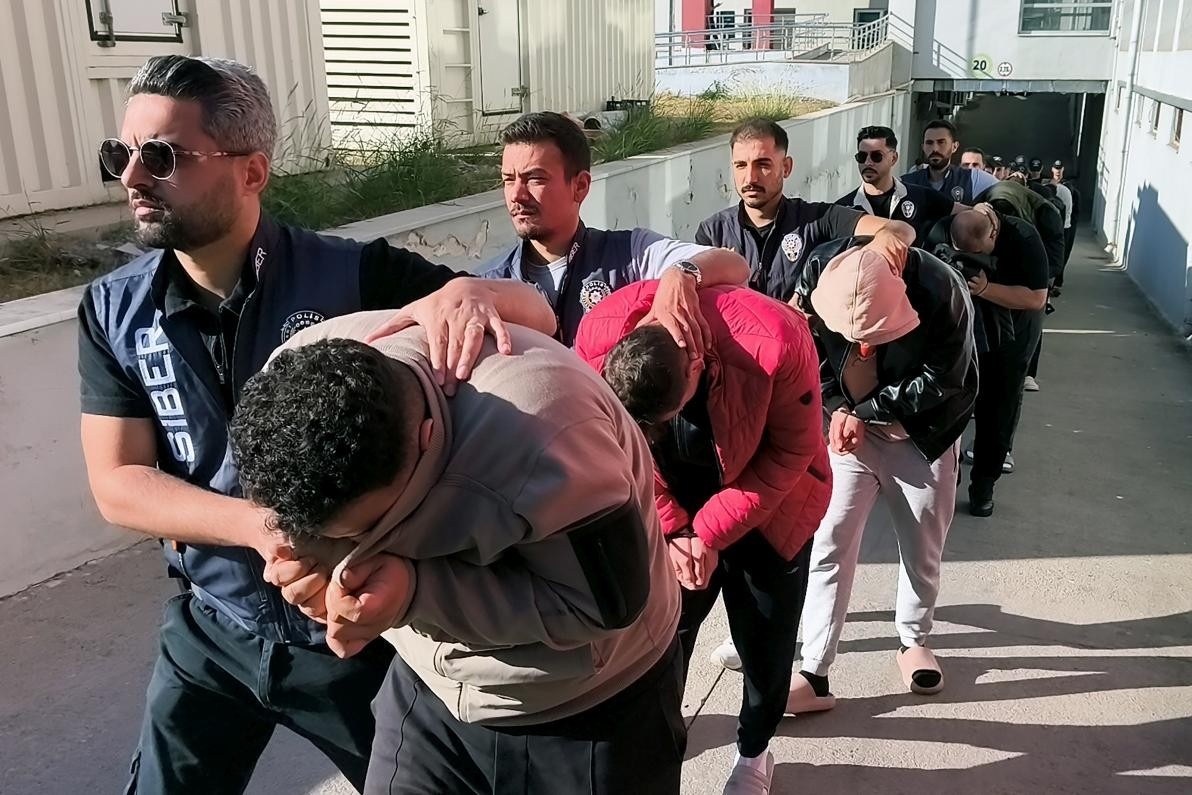 Yasa Dışı Bahis Ağına Büyük Operasyon: 30 Üst Düzey Şüpheli Gözaltında
