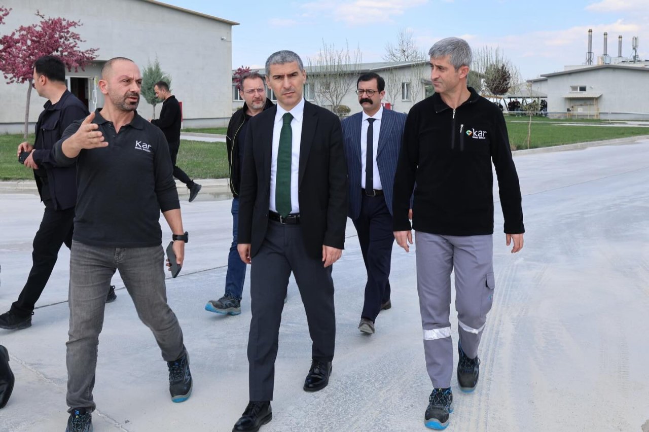 Vali Aktaş'tan Emirdağ'a Kapsamlı Ziyaret: Yatırım ve Hizmet Odaklı İnceleme