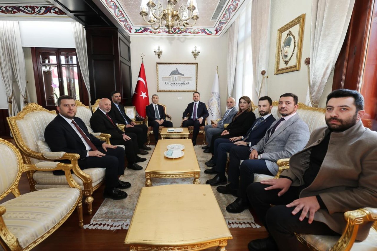 Bakan Yardımcısı Eminoğlu'ndan Vali Aktaş'a Ziyaret