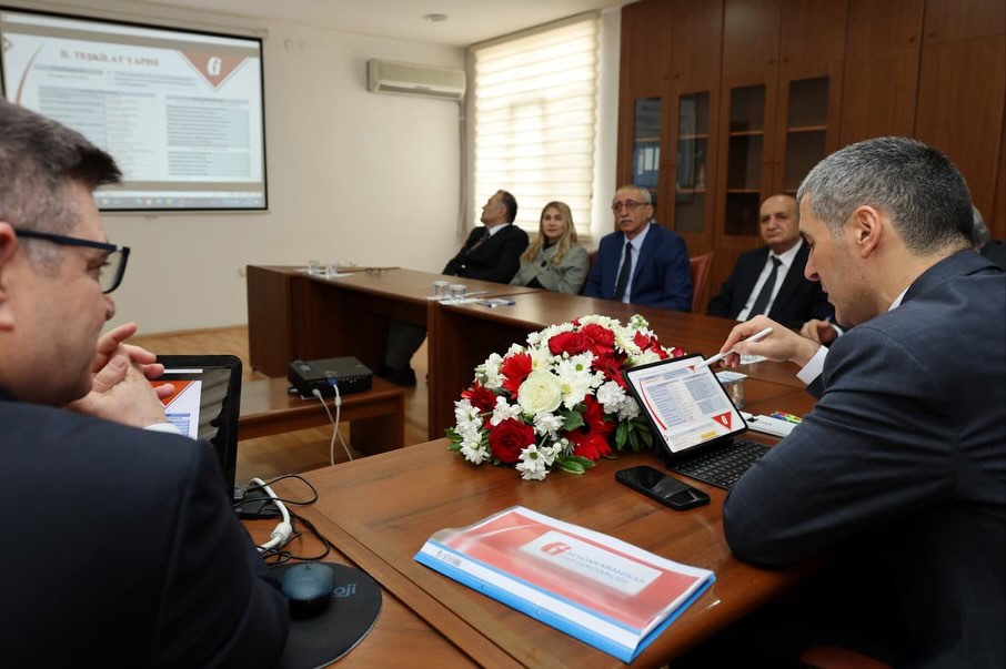 Vali Aktaş’tan Afyonkarahisar Defterdarlığa Ziyaret