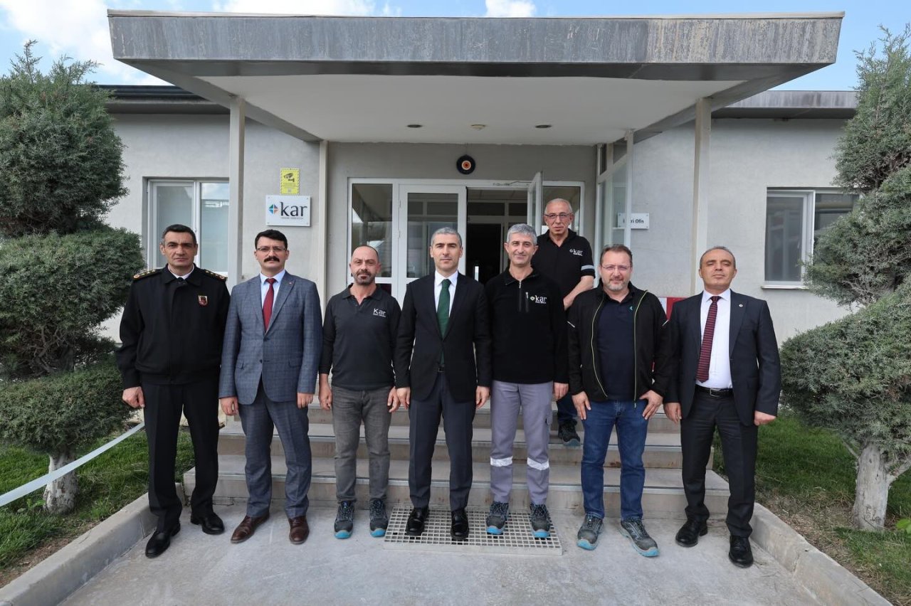 Vali Aktaş'tan Emirdağ'a Kapsamlı Ziyaret: Yatırım ve Hizmet Odaklı İnceleme
