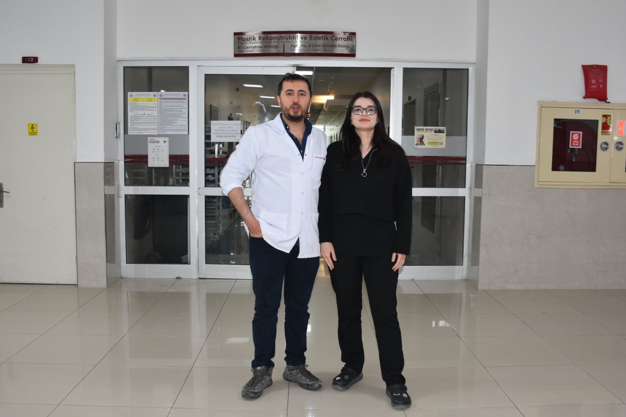 AFSÜ’de Başarılı Operasyon: 10 Yıllık Eksikliği Karın Dokusu Tamamladı