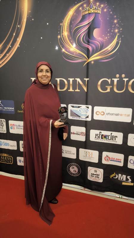 Afyonlu Aktivist Âliye Mete Sert’e Isparta’da Onur Ödülü
