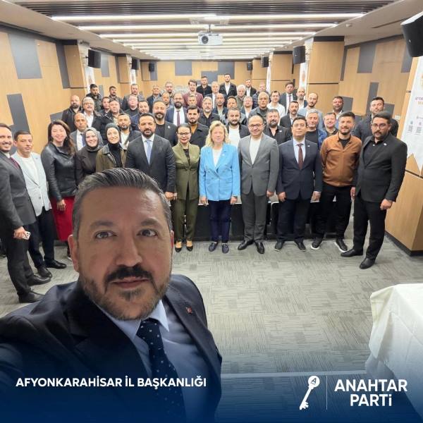 Anahtar Parti Afyonkarahisar Teşkilatı Eğitim Programında Buluştu