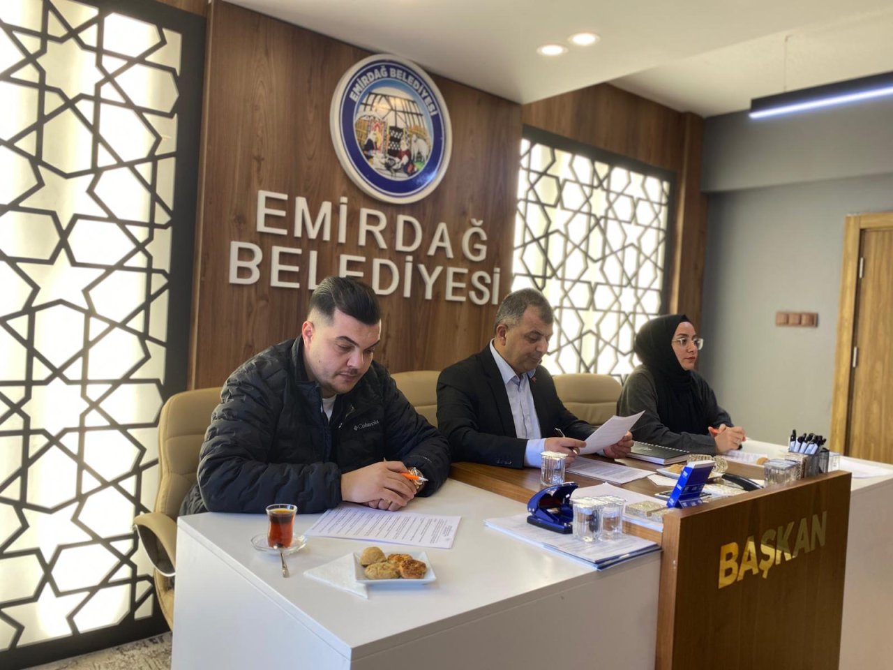 Emirdağ Belediye Meclisi’nden Şehit Ve Gazi Ailelerine Vefa Kararı