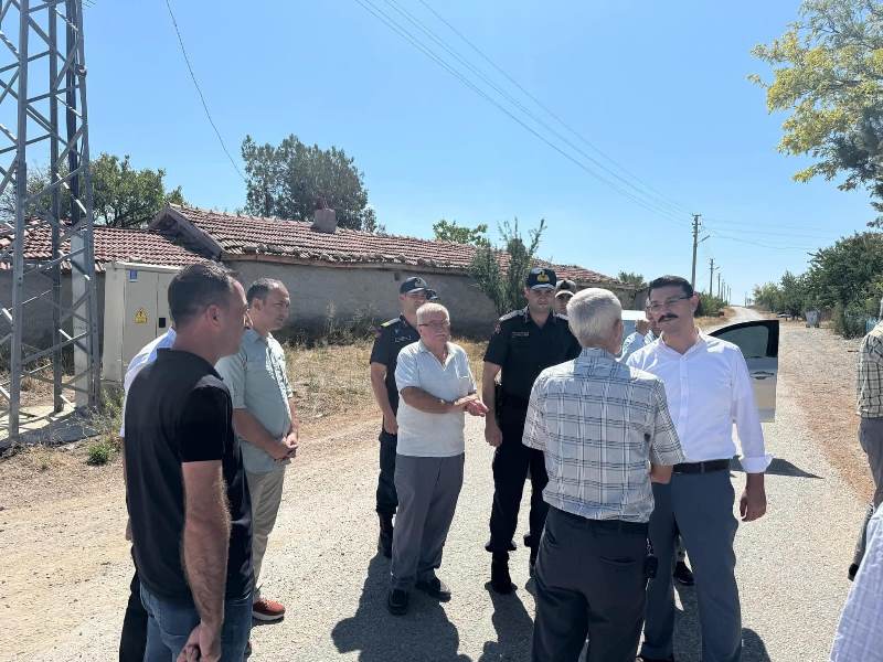 Emirdağ Muhtarlarından Kaymakam Akgül’e Destek