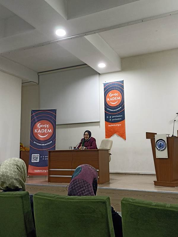 Kadın Perspektifiyle Anlamlı Söyleşi: KADEM’den “Sumud Filosu” Programı