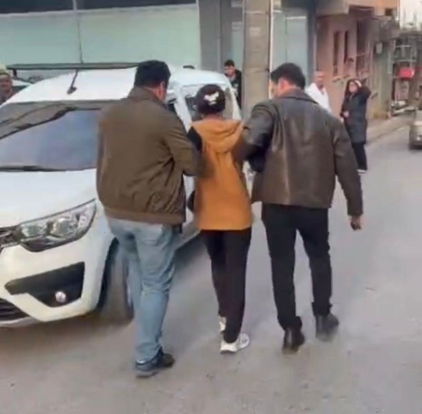 Pes Dedirten Hırsızlık Girişimi: "Araç Benim, Asıl Hırsız Sizsiniz"