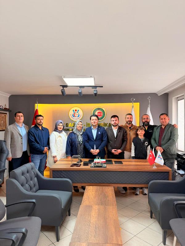 HAK-İŞ’ten Afyonkarahisar’da 1 Mayıs Çıkışı: "Savaşa Hayır, Emeğe Adalet!"