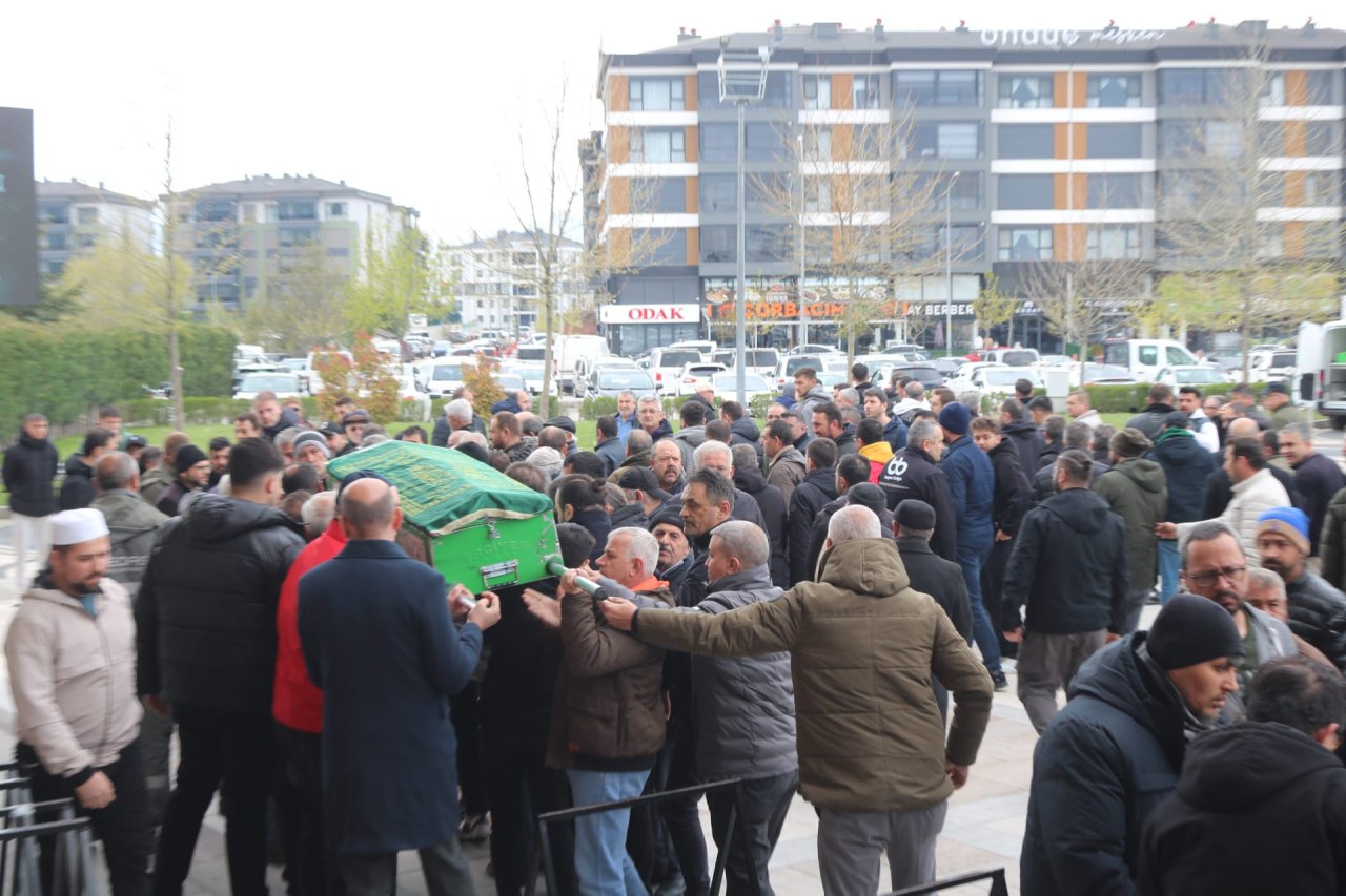 Tahir Yeter Son Yolculuğuna Gözyaşlarıyla Uğurlandı